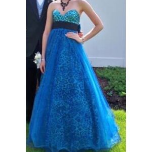 Prom dress